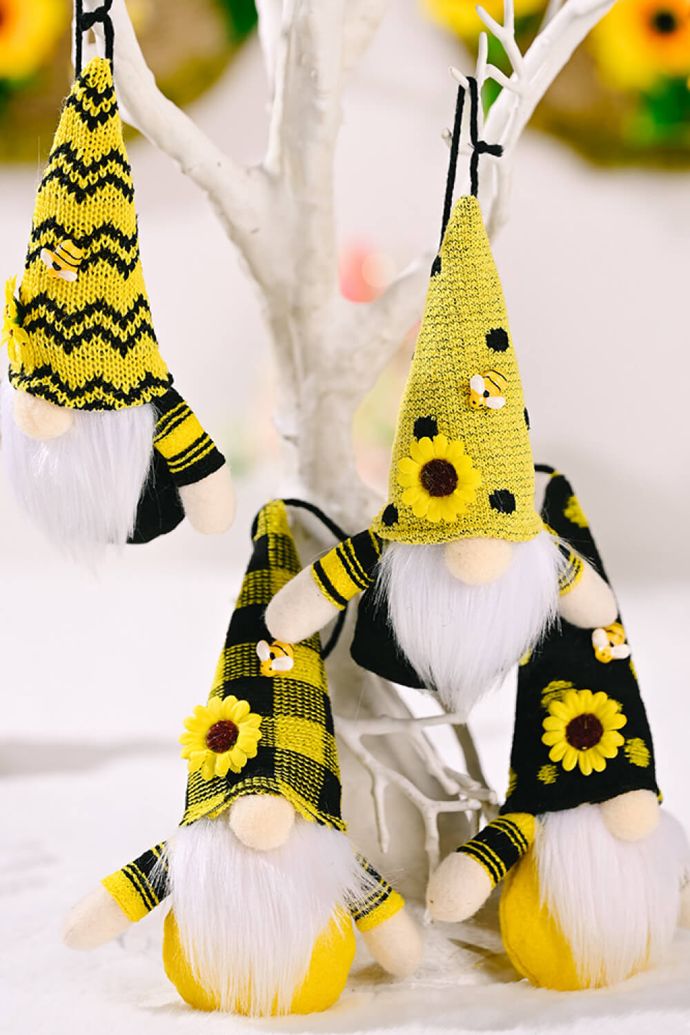 Random 4-Pack Sunflower Faceless Gnome Ornaments