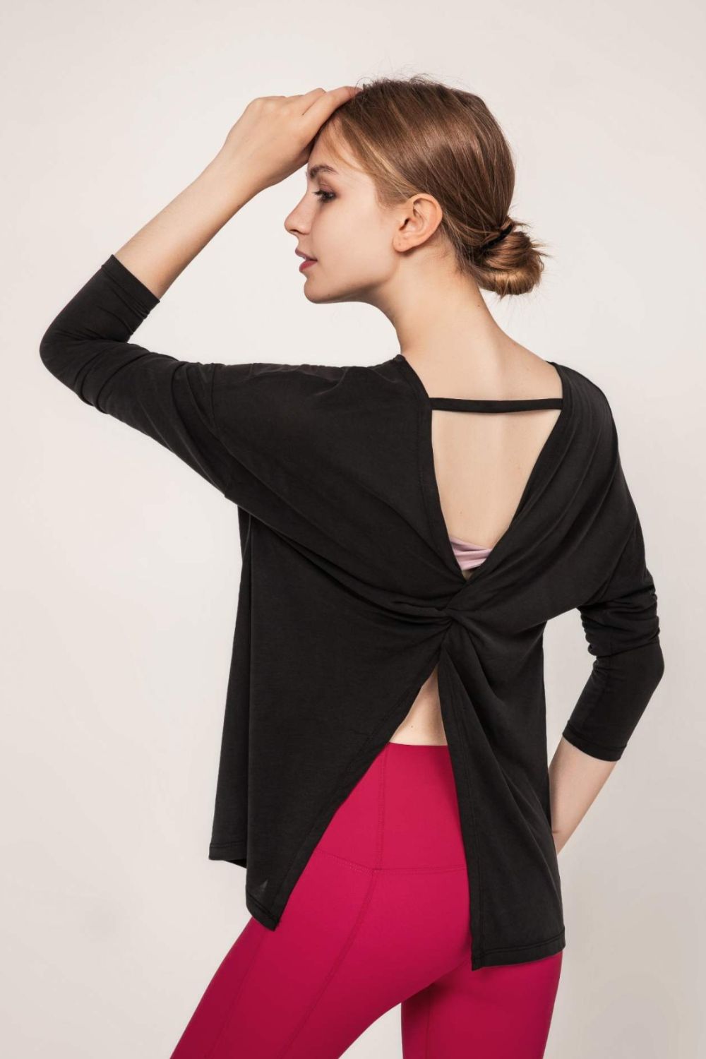 Twisted Slit Cutout Sports Top